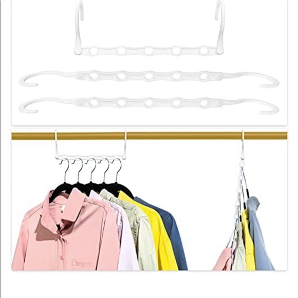 Space-saving hangers - Picture 2 of 3
